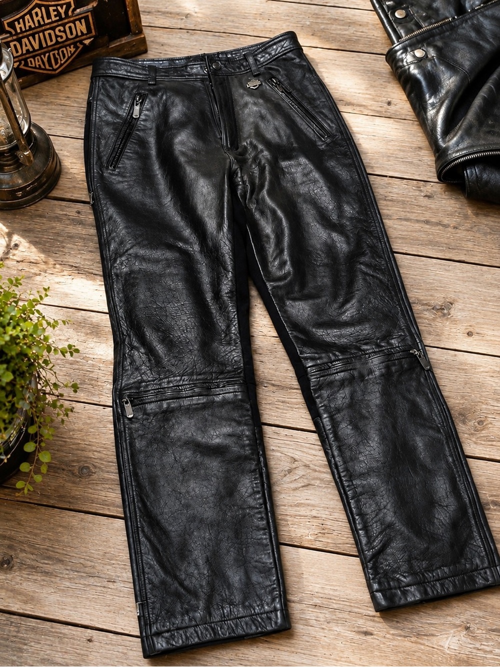 Rare Vintage Harley-Davidson Leather Motorcycle Riding Pants Style 97400-01VW